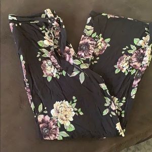 Charlotte Russe Black Floral wide leg Pant